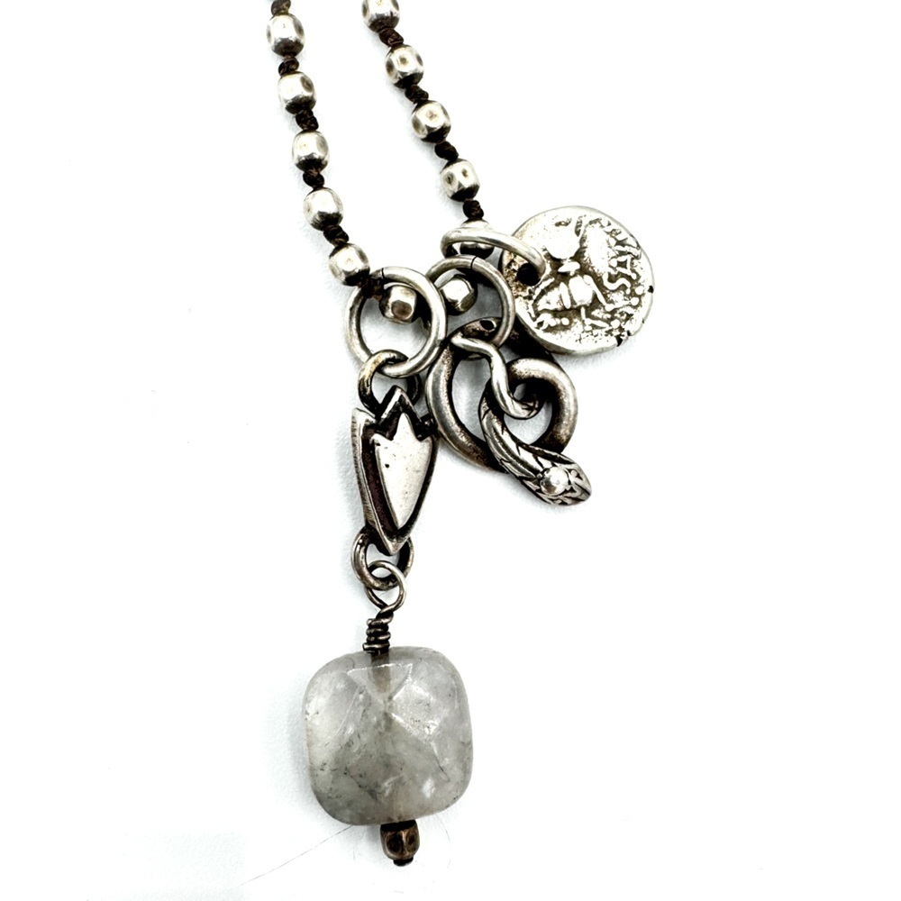 Authentic Shereen De Rousseau necklace. - Picture 2 of 5